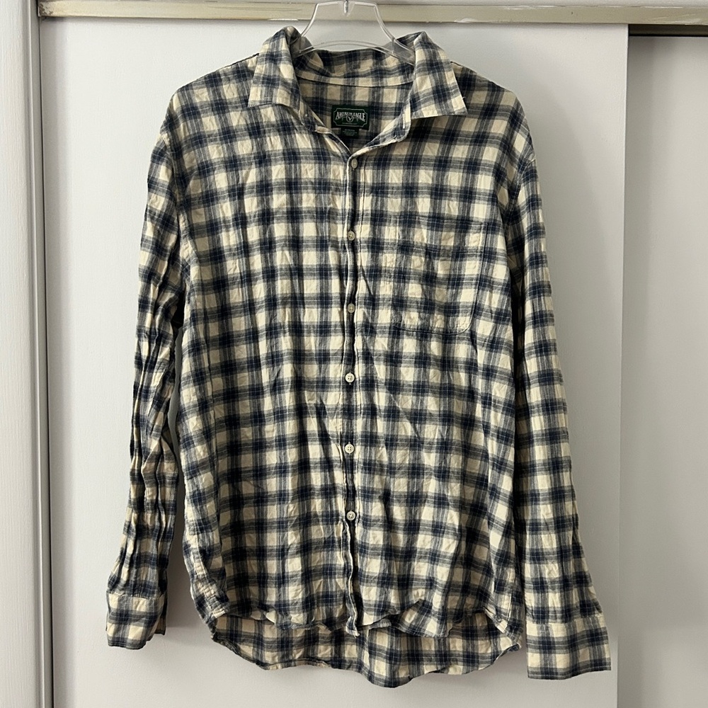 American Eagle Outfitters Casual Button Down Plaid Shirt
